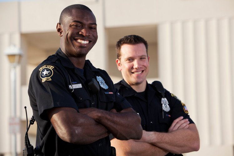 A Guide to Pursuing a Career as a Police Officer in the USA